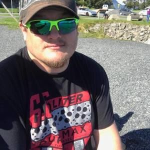 Meet your Posher, Brady